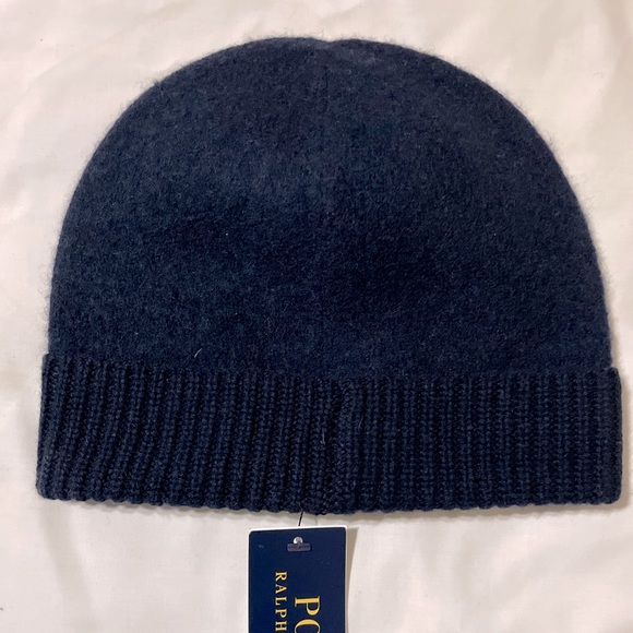 POLO RALPH LAUREN MERINO WOOL CLASSIC BEANIE
PIPER NAVY - Picture 3 of 5